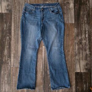 Old Navy Woman's Curvy Profile Blue Jeans Size 14